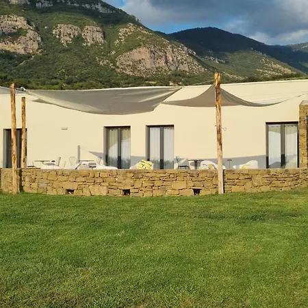 Nocleg ze śniadaniem Archaia 3*